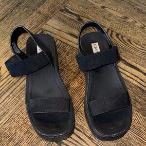 Steve Madden Black Platform Slingback Sandals